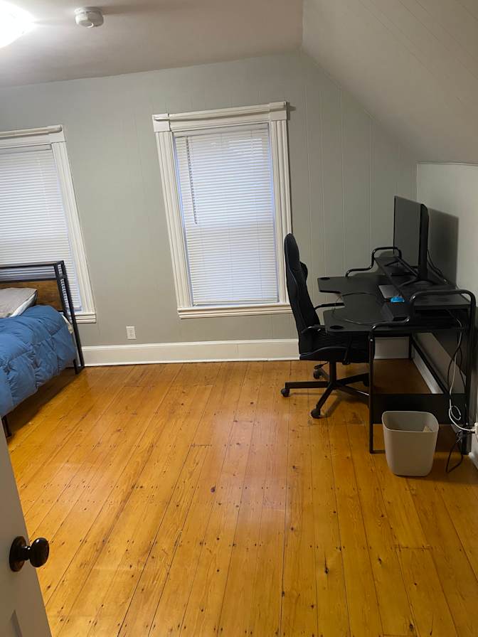 Emilia's room