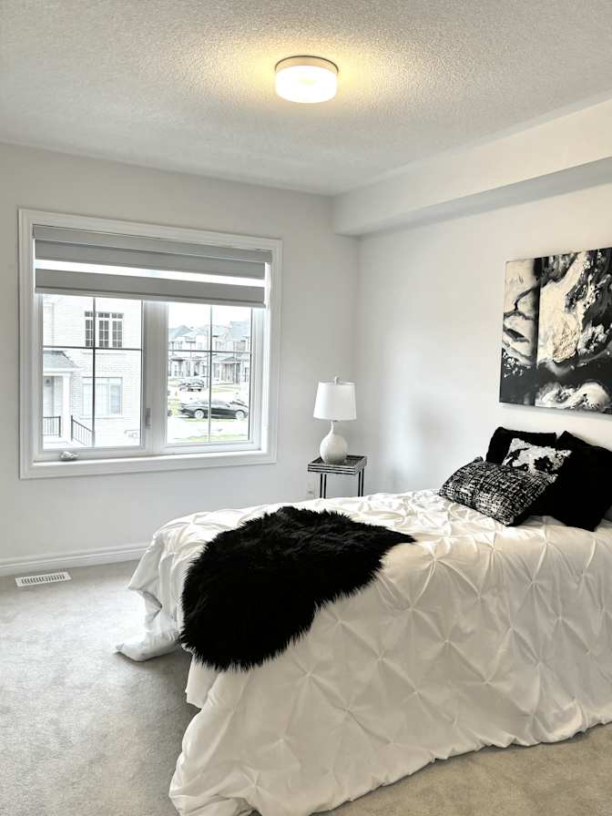 Elle's room