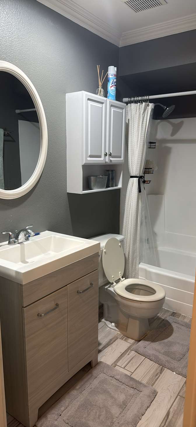 Janet Meyers's room