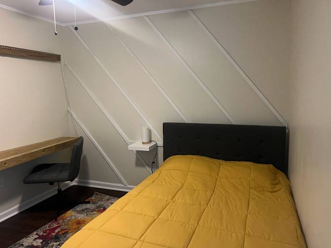 Sandy Royal's room