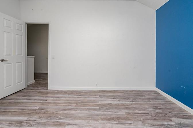 Darsh's room
