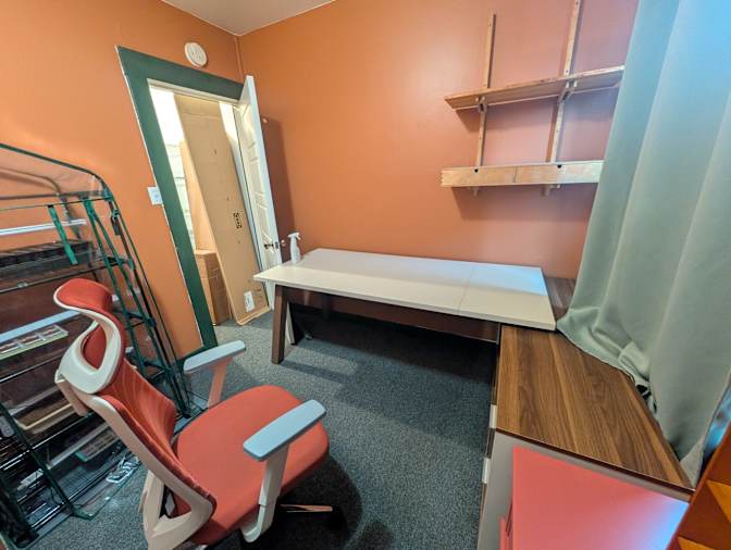 Stephanie's room