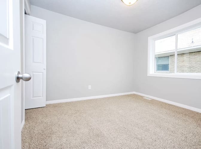 Mac's room