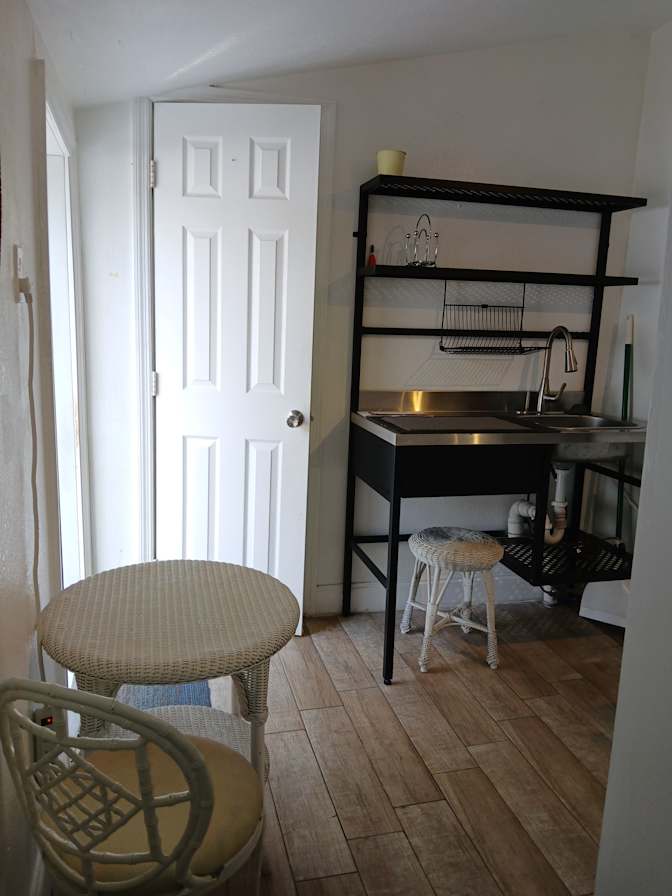 LUZ RODAS ARBELAEZ's room