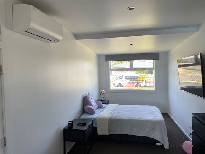 Diaan Coleske's room