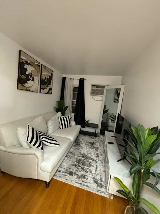 Victoria's room