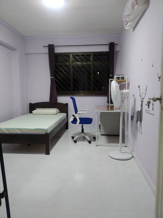 Gary's room