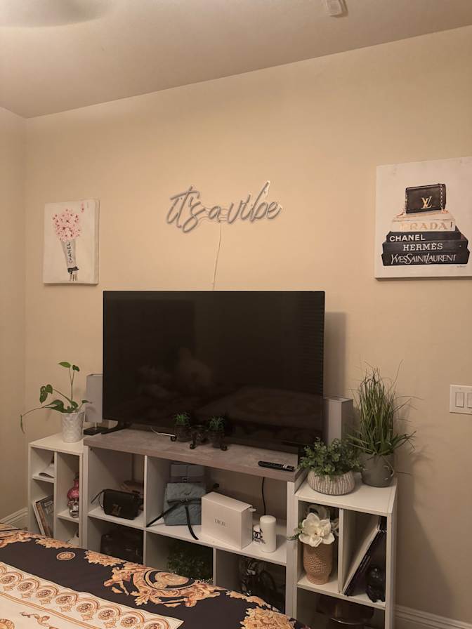 Humberto Gutierrez's room