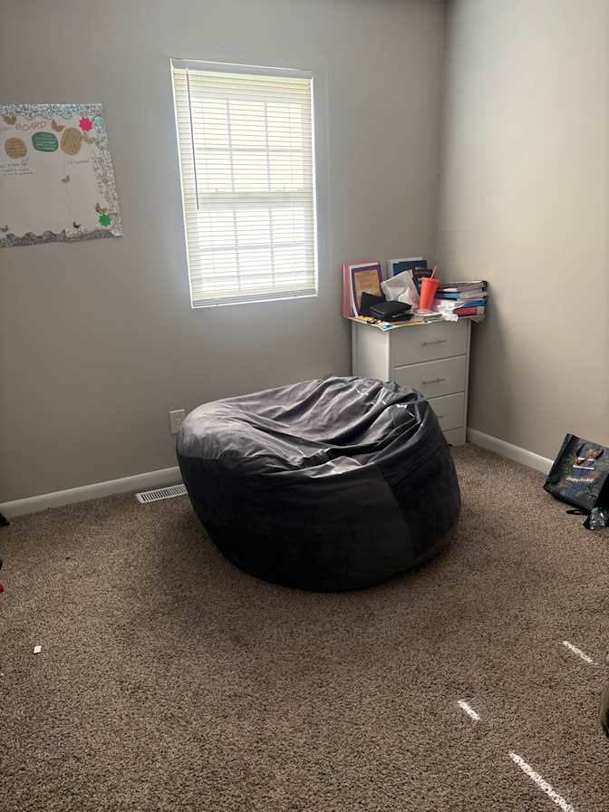 Wallette's room