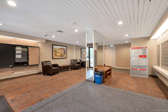 PAN JUN DENI PARK's room