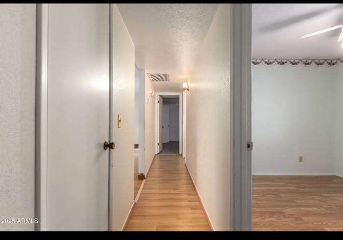 TOMAS's room