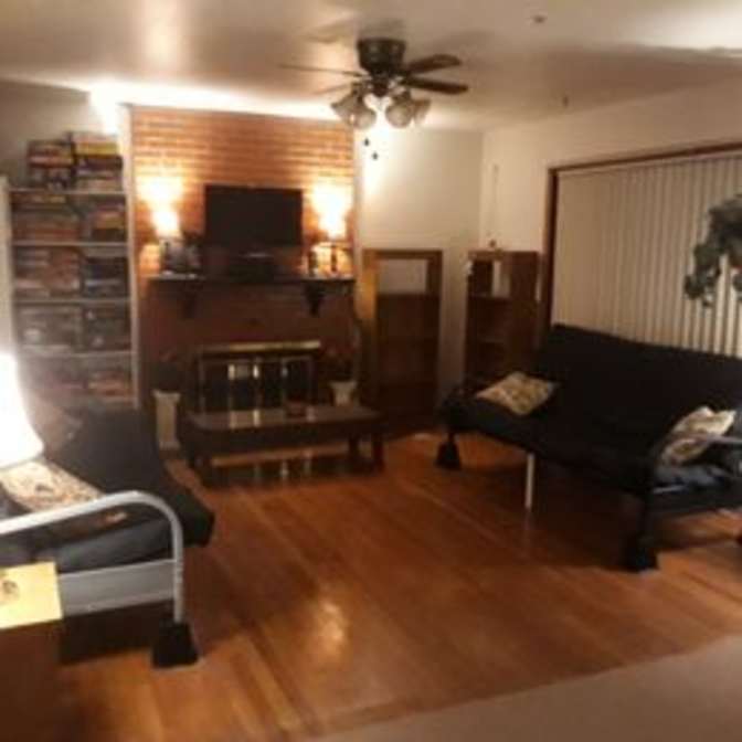 dave's room