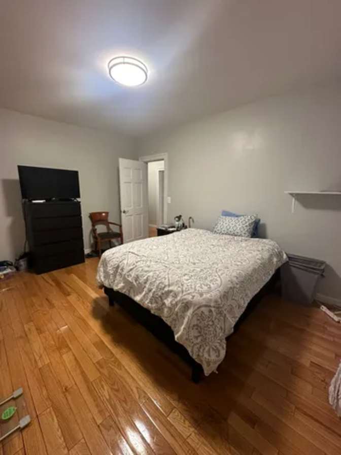 Furnished Room for Rent's room