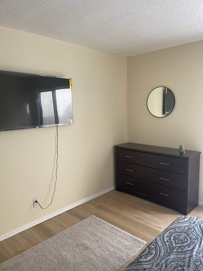 Mariam Sher's room