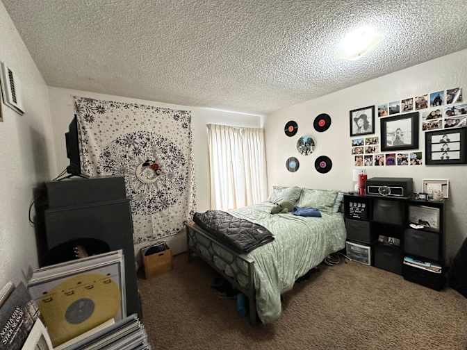 Talyn's room