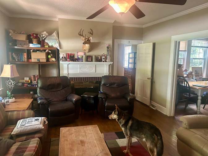 Thomas's room