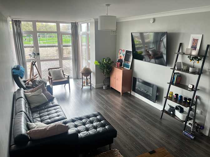 Gavin's room