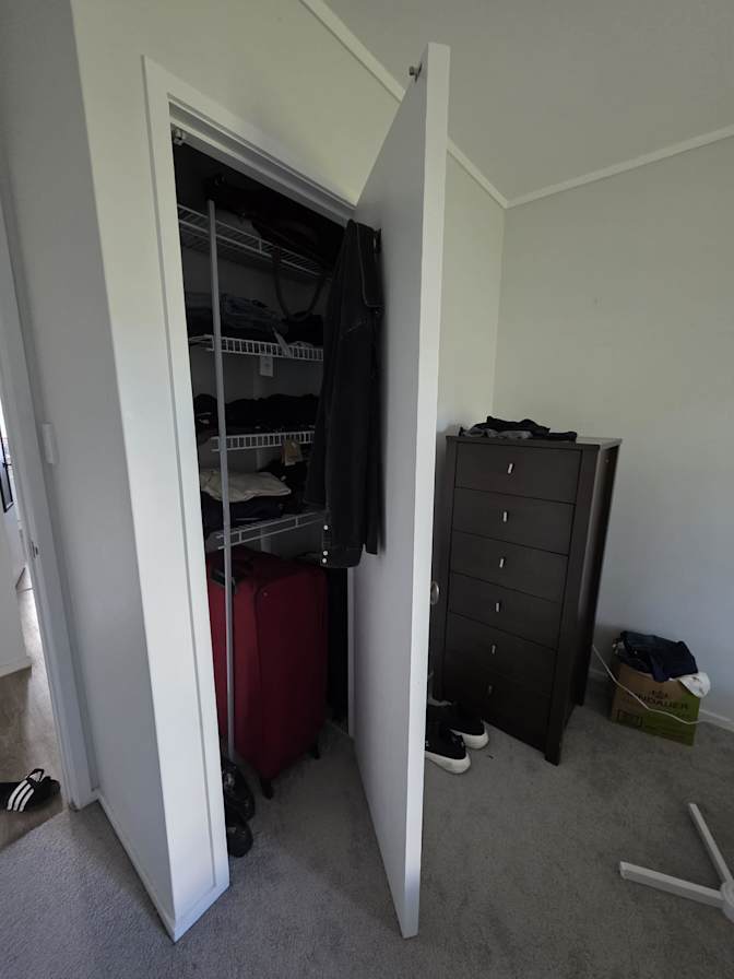 Srishti's room
