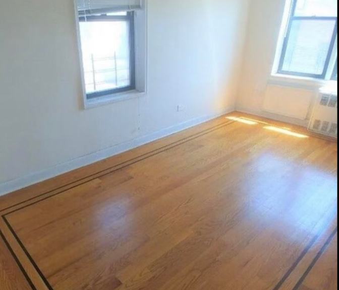 M.Milas's room