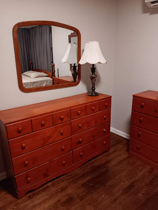 Violette's room