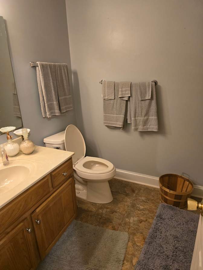 Glenn's room