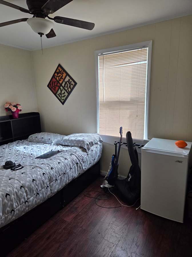 JAY's room