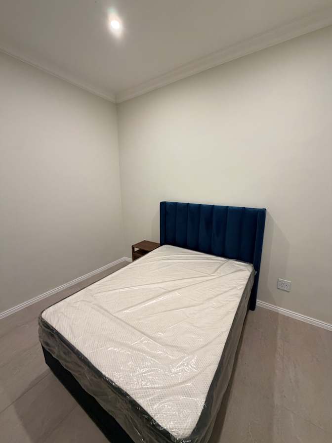 Georgios's room