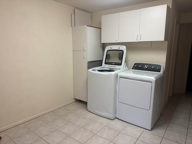 Joliet's room