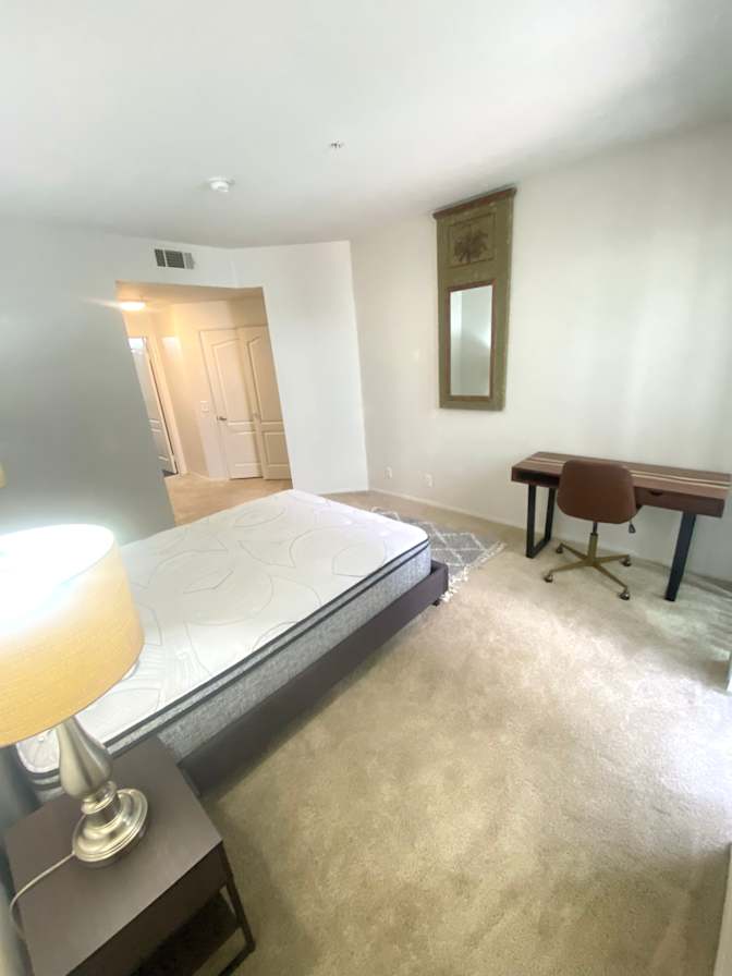 Chi's room
