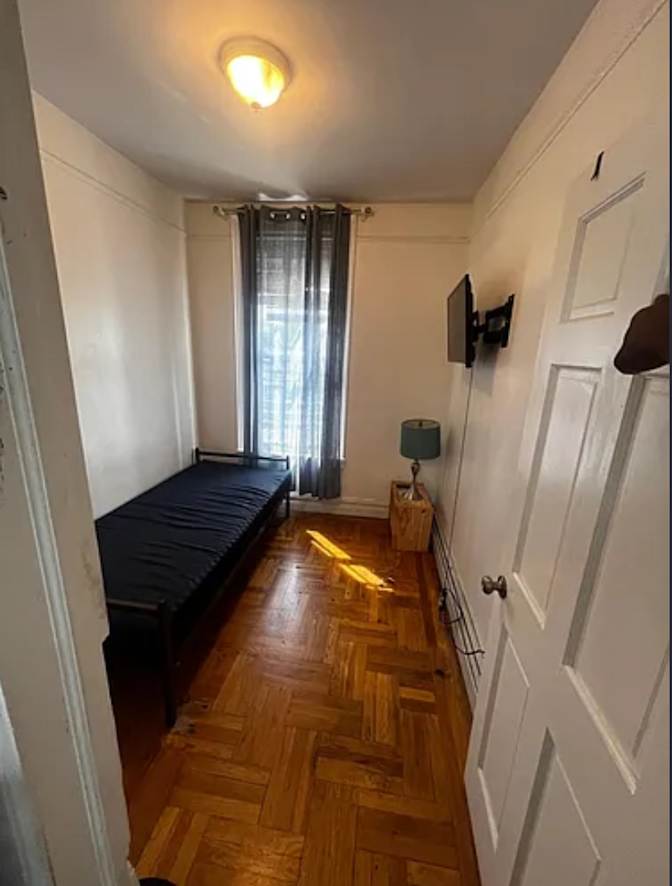 Kerry-Ann Lawson's room