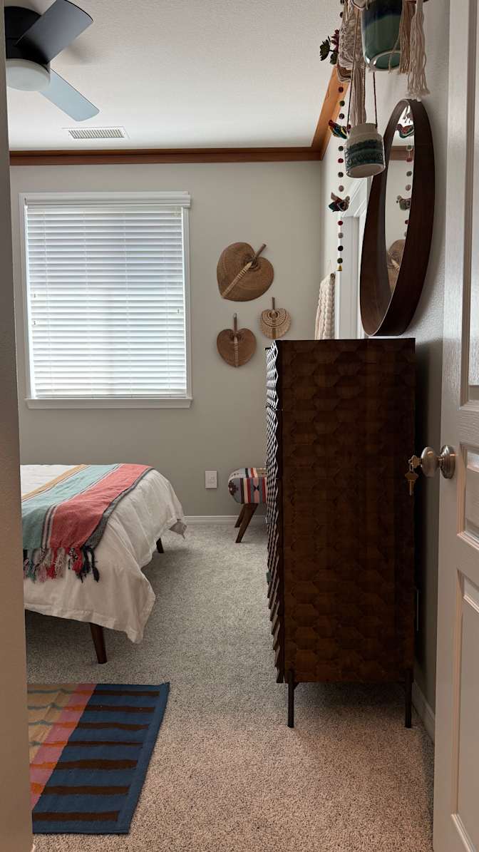 Jennifer's room