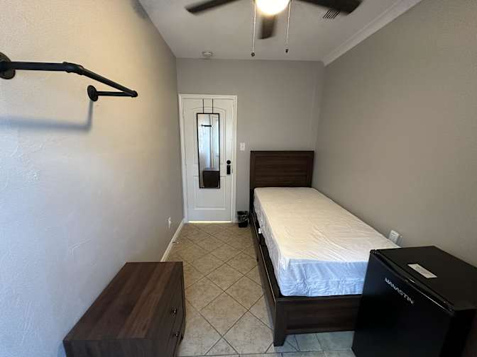 PadSplit's room