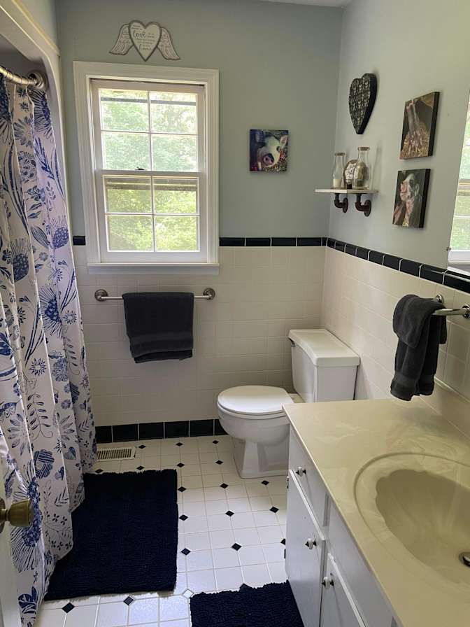 Teri's room