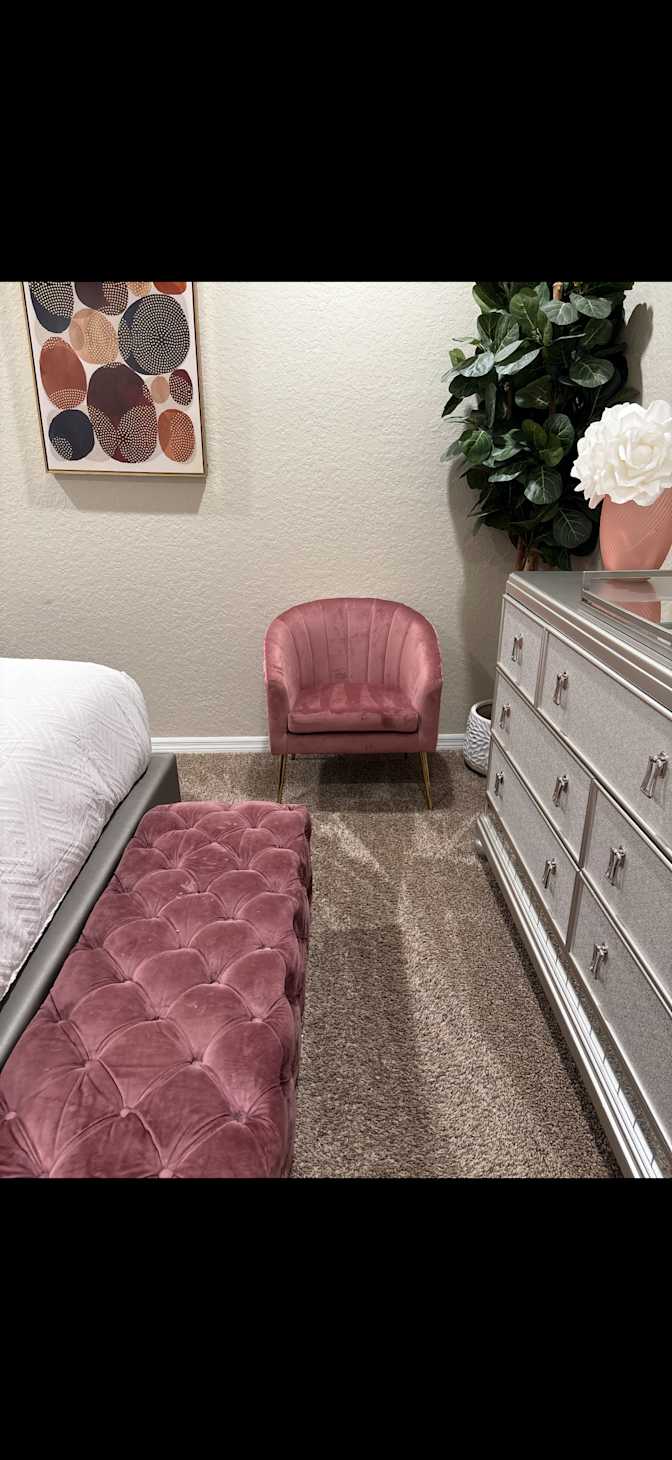 Jinny's room