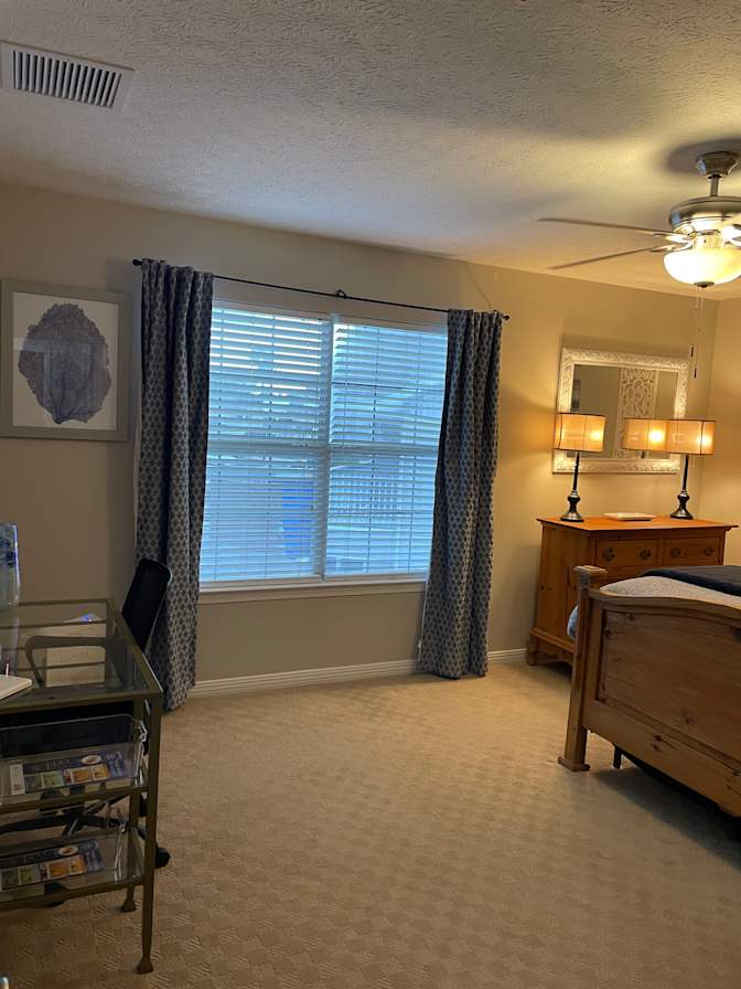 Donna's room