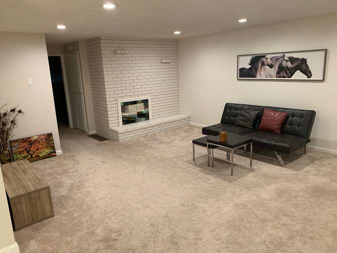 Bob's room