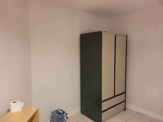 KEVIN's room