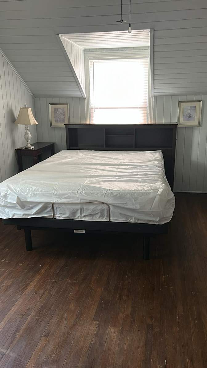 Oscar Liborio's room