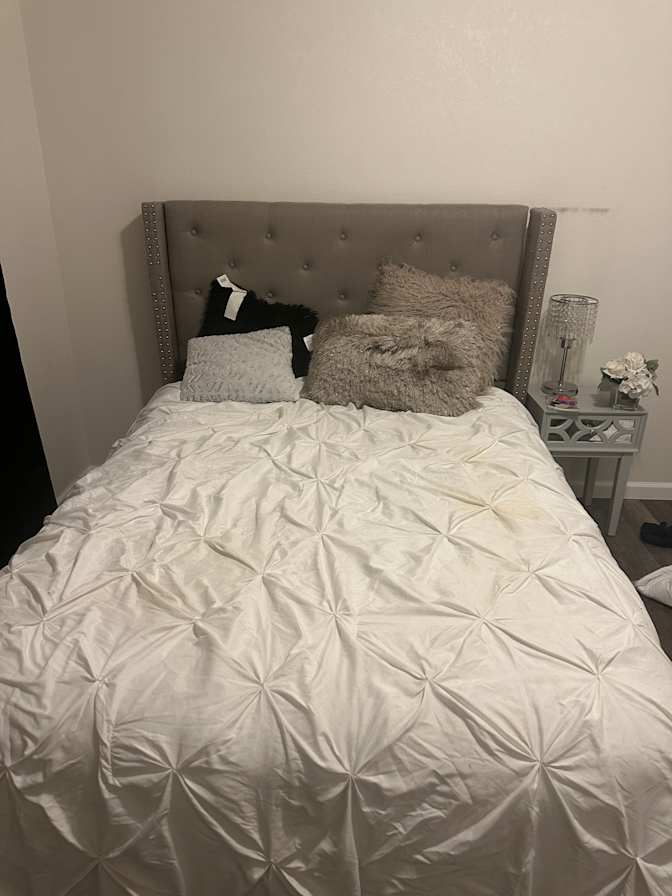 Steve's room