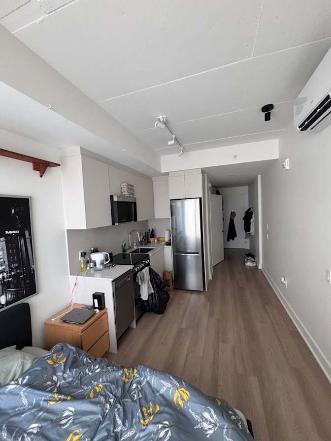 Baptiste's room