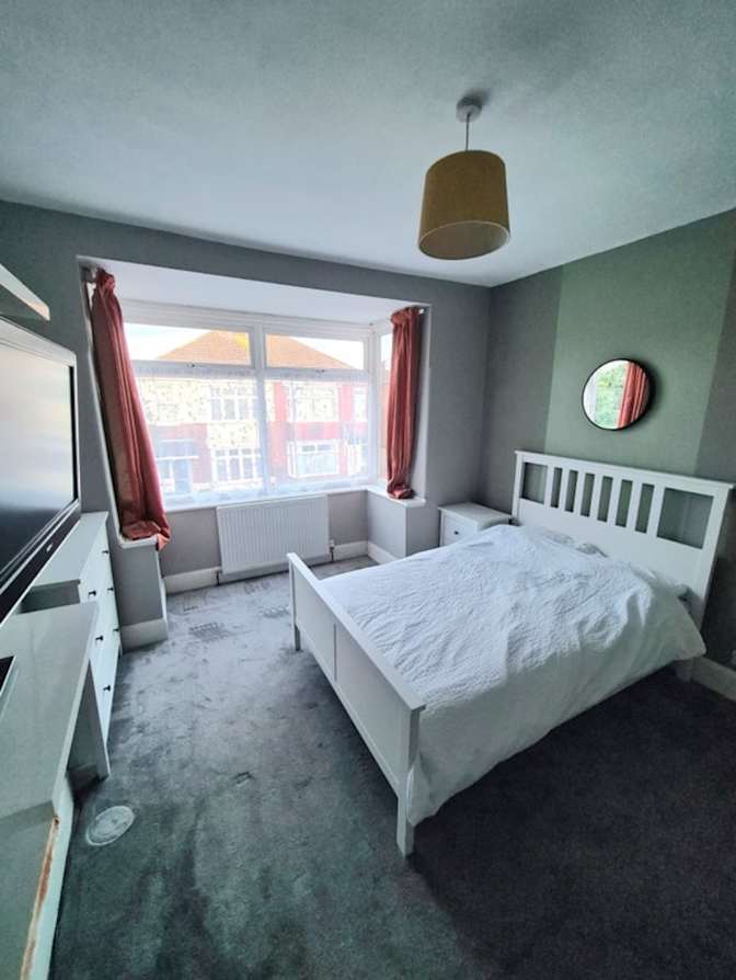 Dan's room