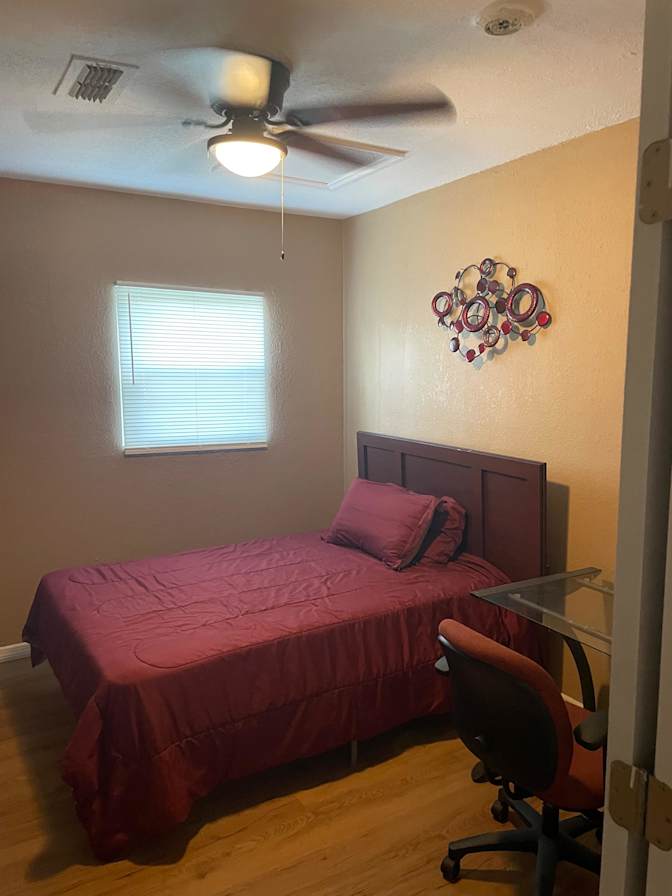 PadSplit's room