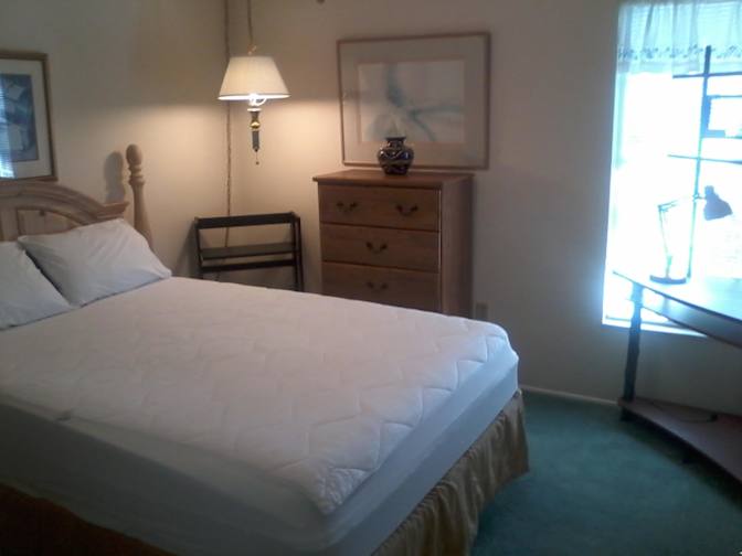 Eduardo's room