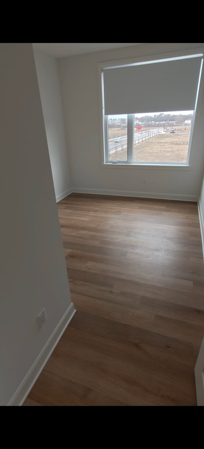 Thomas's room