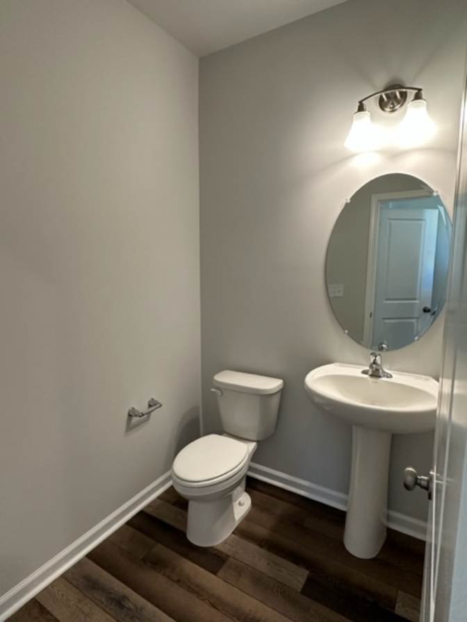 Alcove Rooms's room