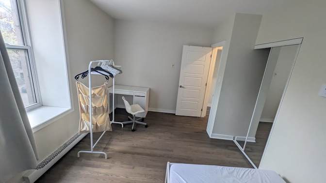 chisty's room