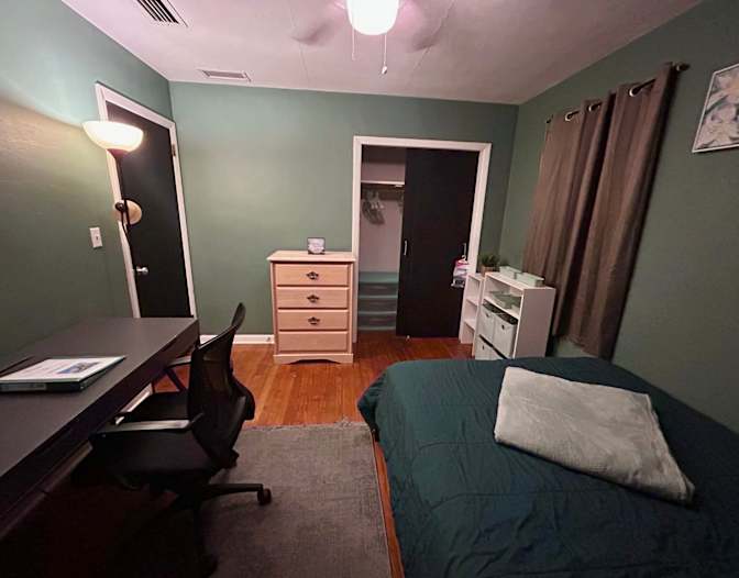 Kailee's room