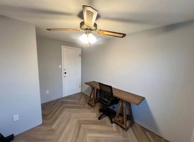 Darren's room