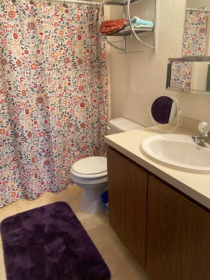 Gina's room
