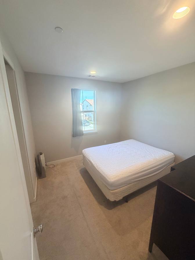 Franco's room